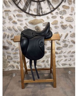 Selle de dressage petit budget