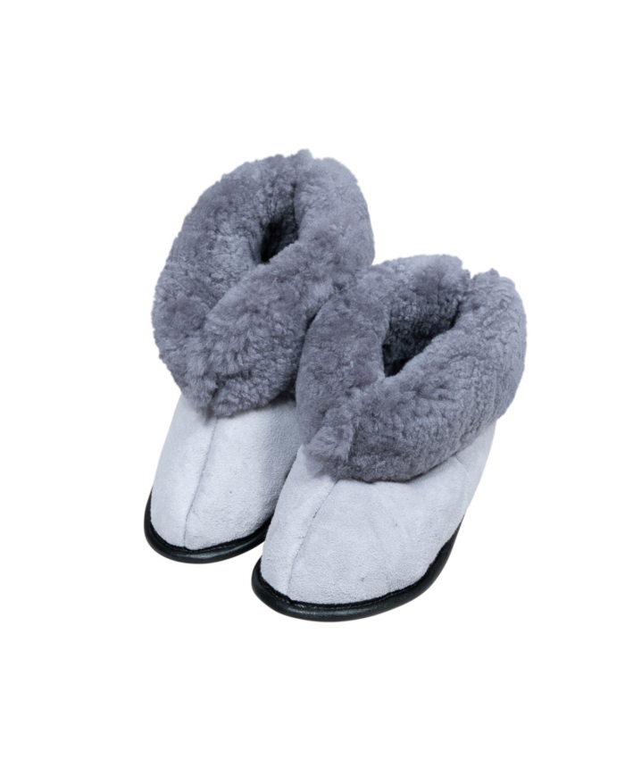 Chausson en peau d'agneau et semelle en cuir MATTES