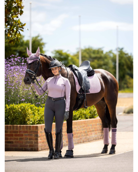 Tapis square dressage en suédine - Le Mieux