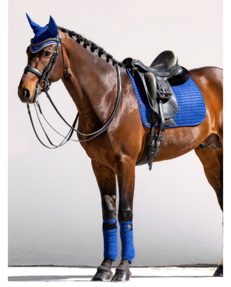 Tapis square dressage en suédine - Le Mieux