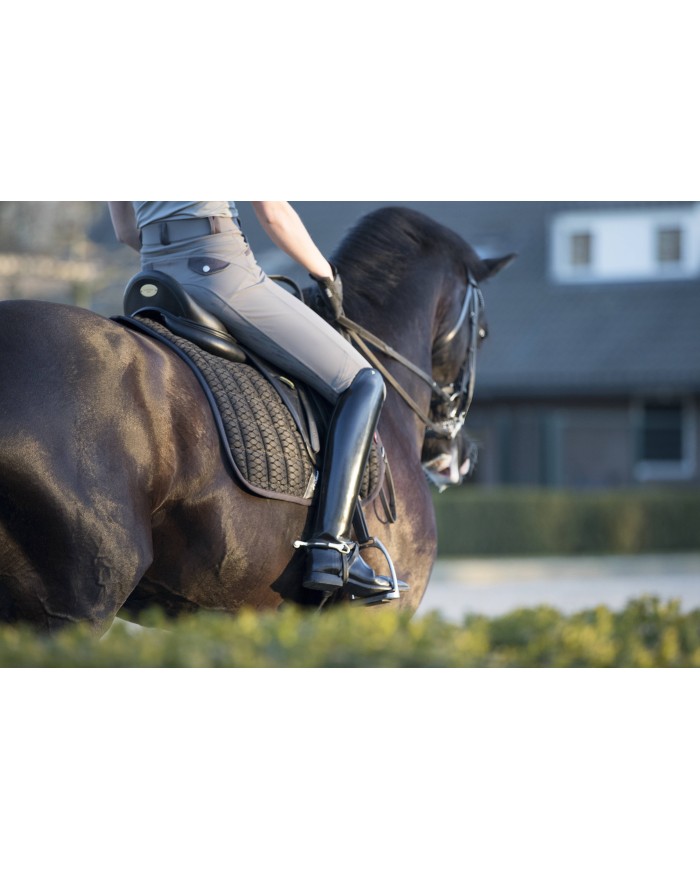 LeMieux - Tapis Square Dressage en Carbon Mesh