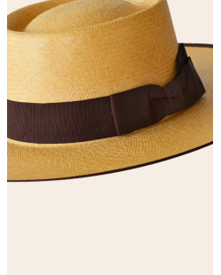 Sombrero portugais. Sombrero artisanal. Sombrero portugais artisanal en paille.
