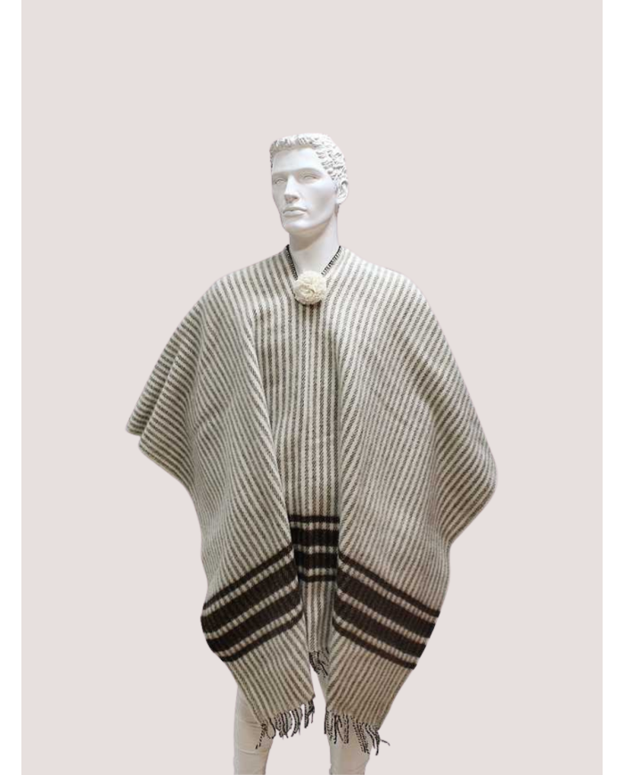 Poncho Rociero en laine