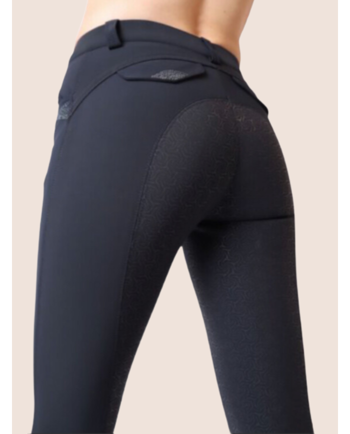 MONTAR - Pantalon modèle Kyla strass