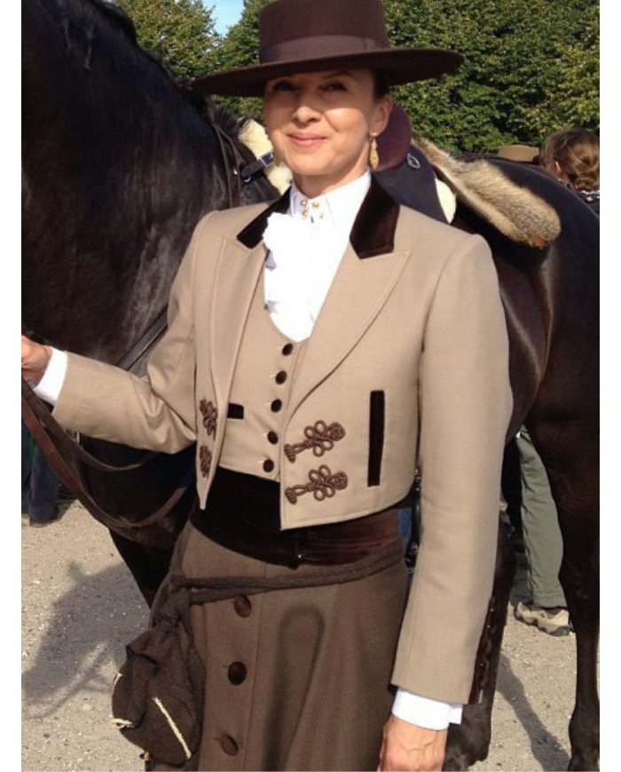 Costume Portugais sur mesure