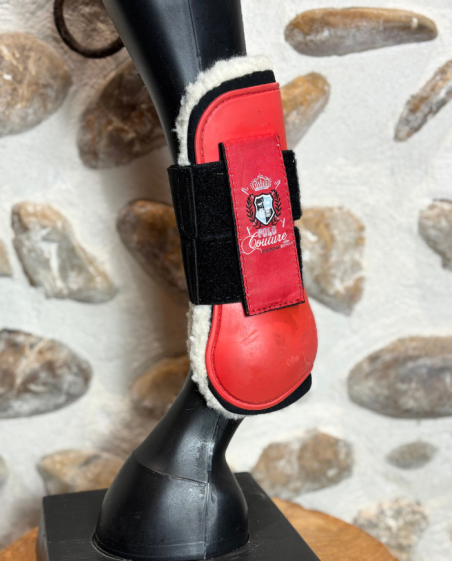 Guêtres coquées avec mouton et rouges